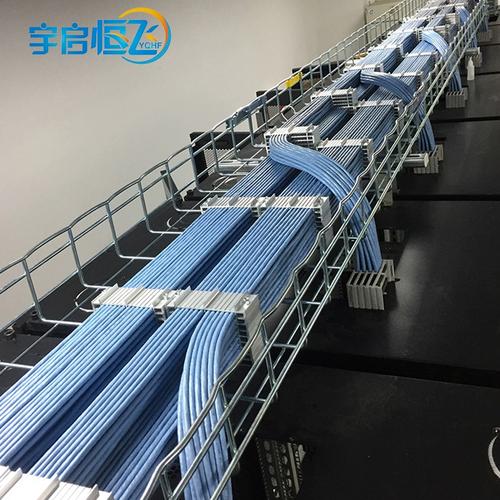 綜合布線(xiàn)中的機(jī)房布線(xiàn)固線(xiàn)器與機(jī)柜理線(xiàn)器 分層固定保障通信機(jī)房高效運(yùn)維